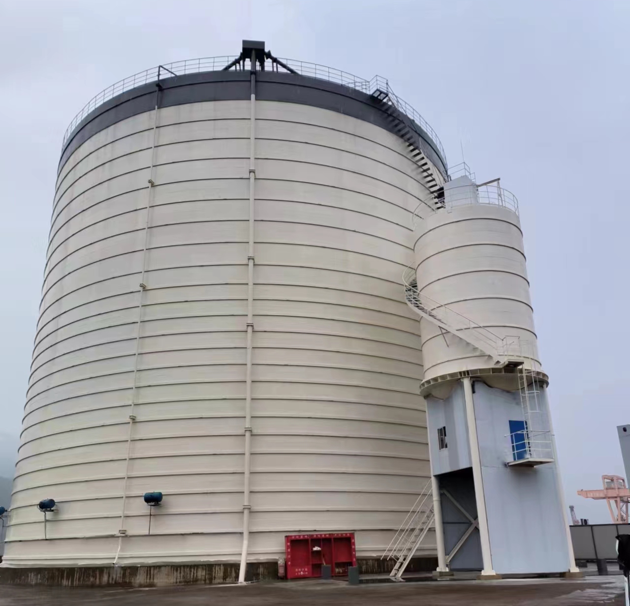 朔州10万吨水泥钢板库